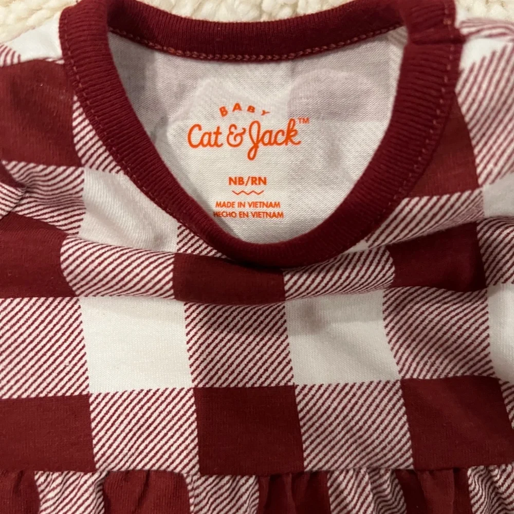 Bundle of 2 Premie baby dresses - Picture 3 of 5